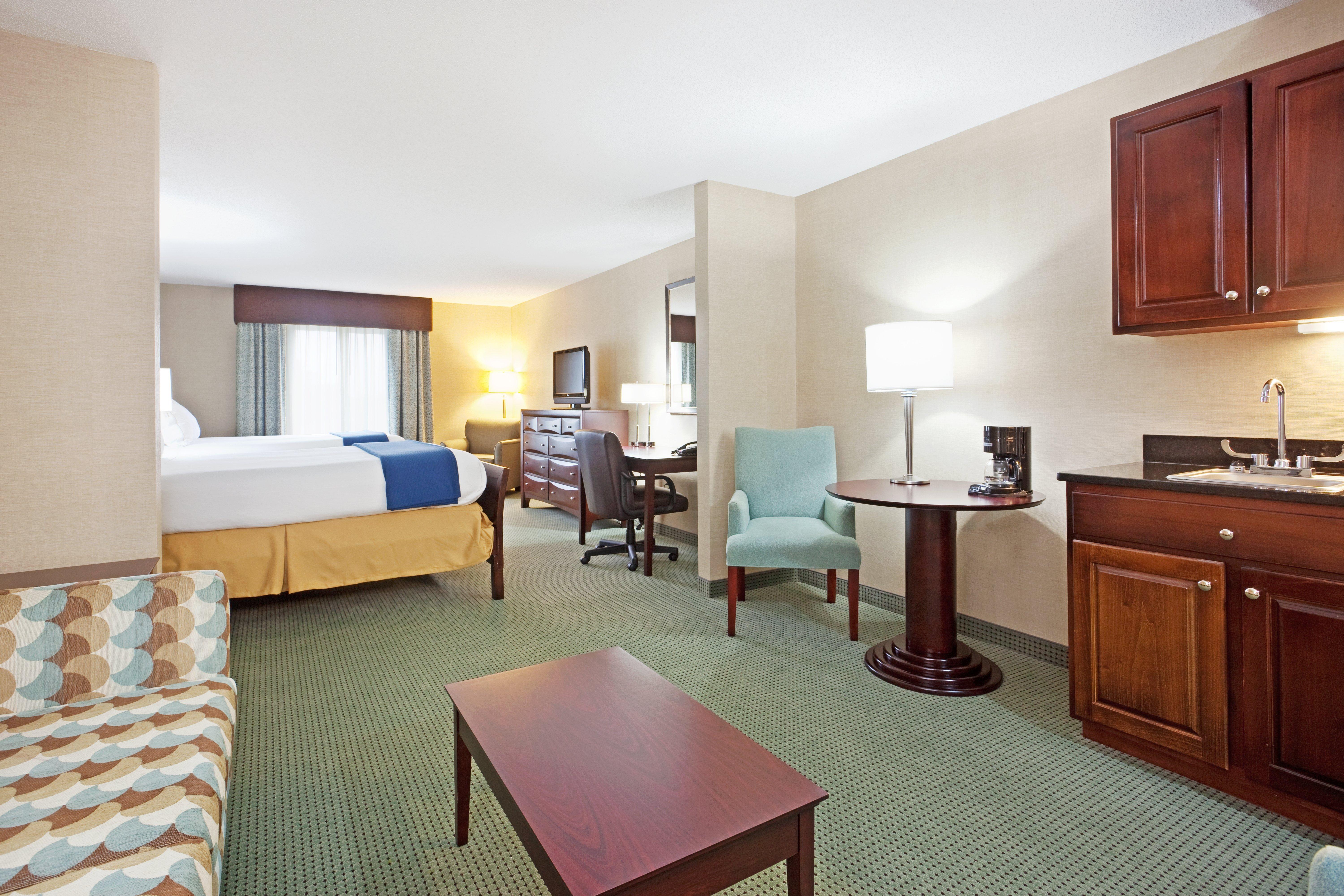 Holiday Inn Express And Suites Meriden By Ihg Exteriör bild