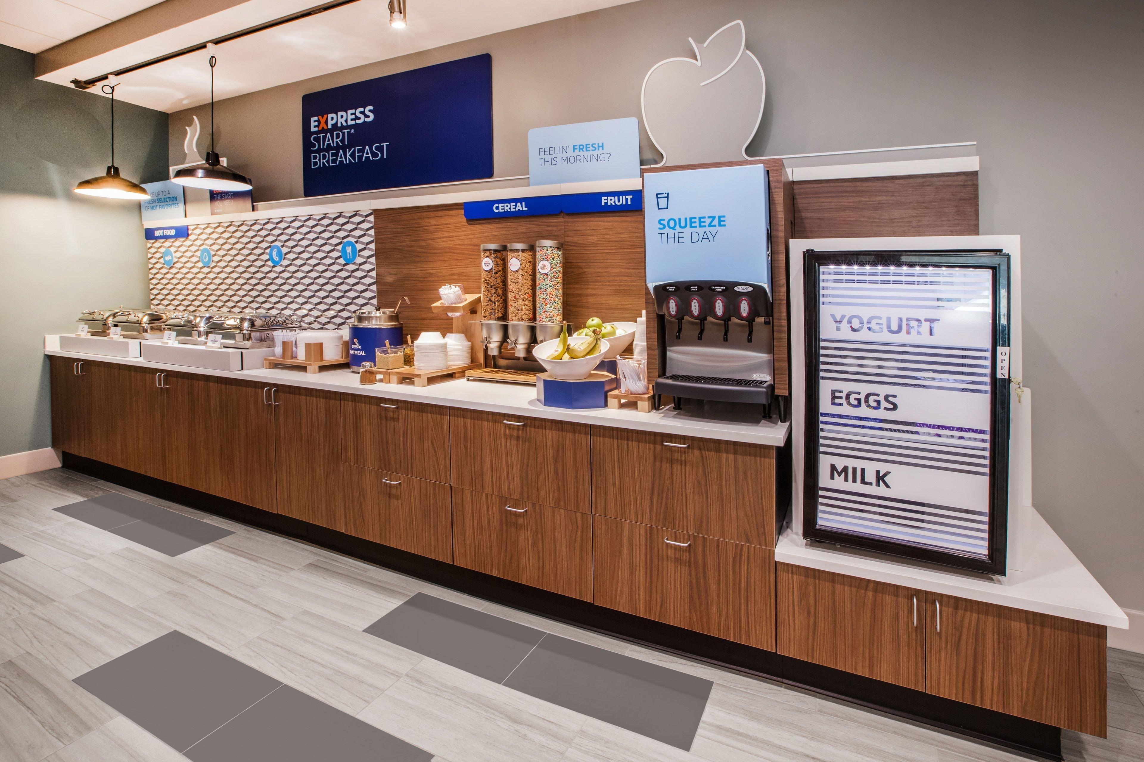 Holiday Inn Express And Suites Meriden By Ihg Exteriör bild