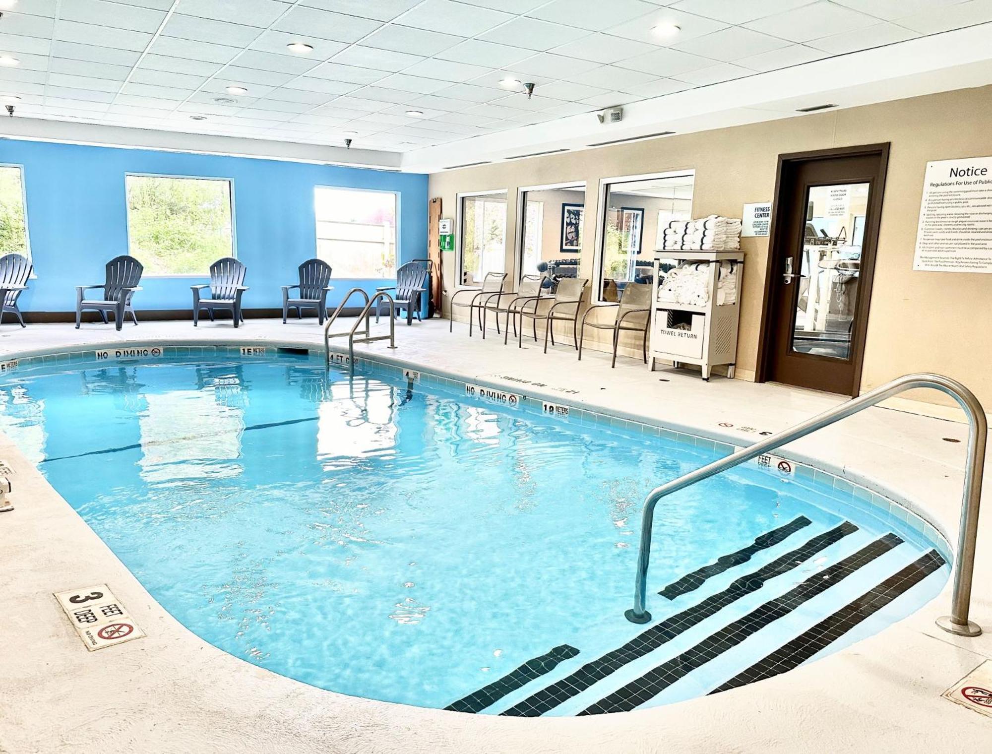 Holiday Inn Express And Suites Meriden By Ihg Exteriör bild