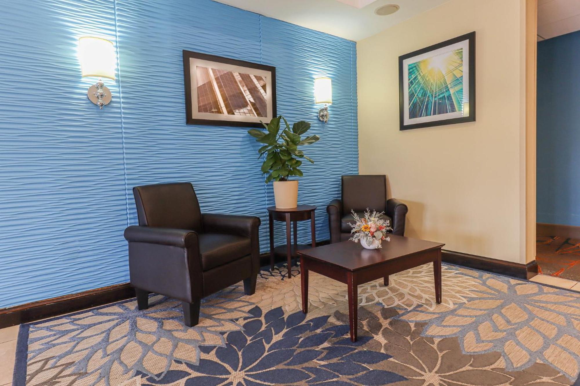Holiday Inn Express And Suites Meriden By Ihg Exteriör bild