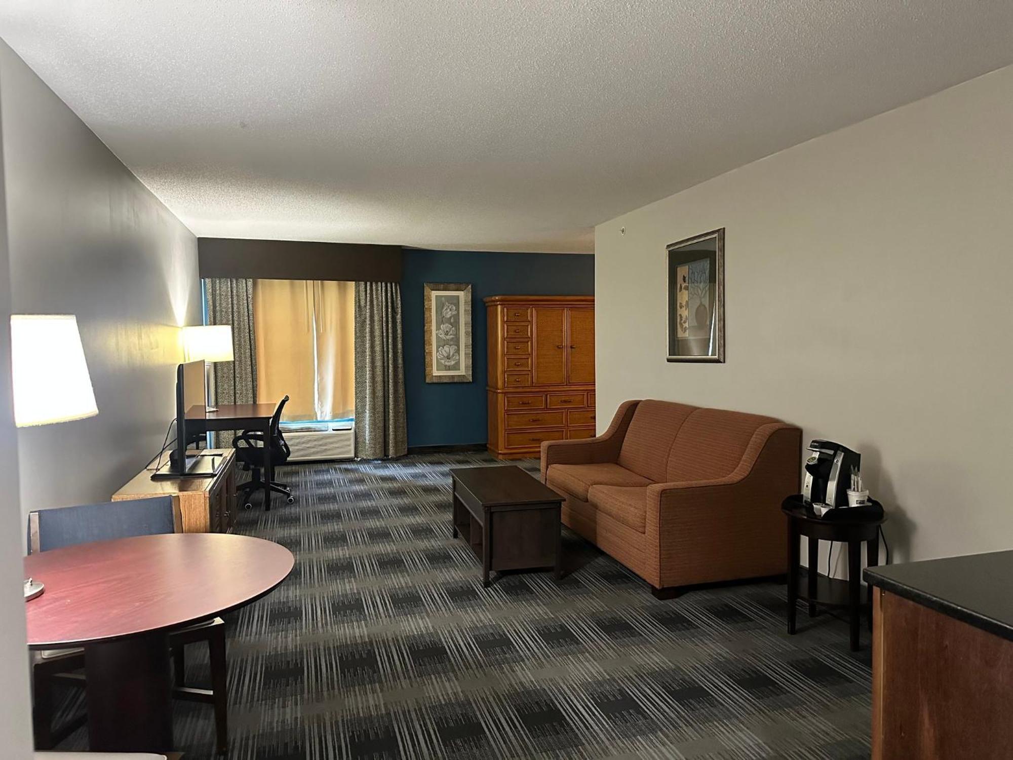 Holiday Inn Express And Suites Meriden By Ihg Exteriör bild