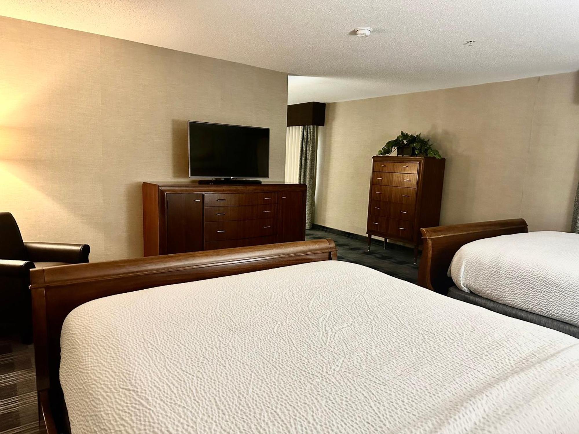 Holiday Inn Express And Suites Meriden By Ihg Exteriör bild